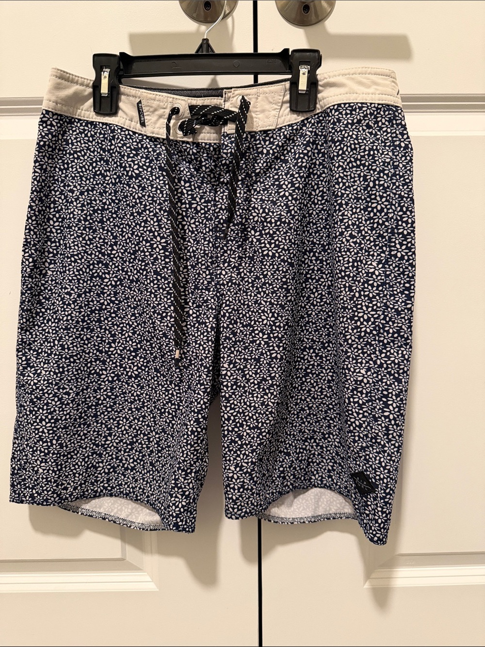 RIP CURL Mirage Floral Board Shorts Blue & White Waist 28